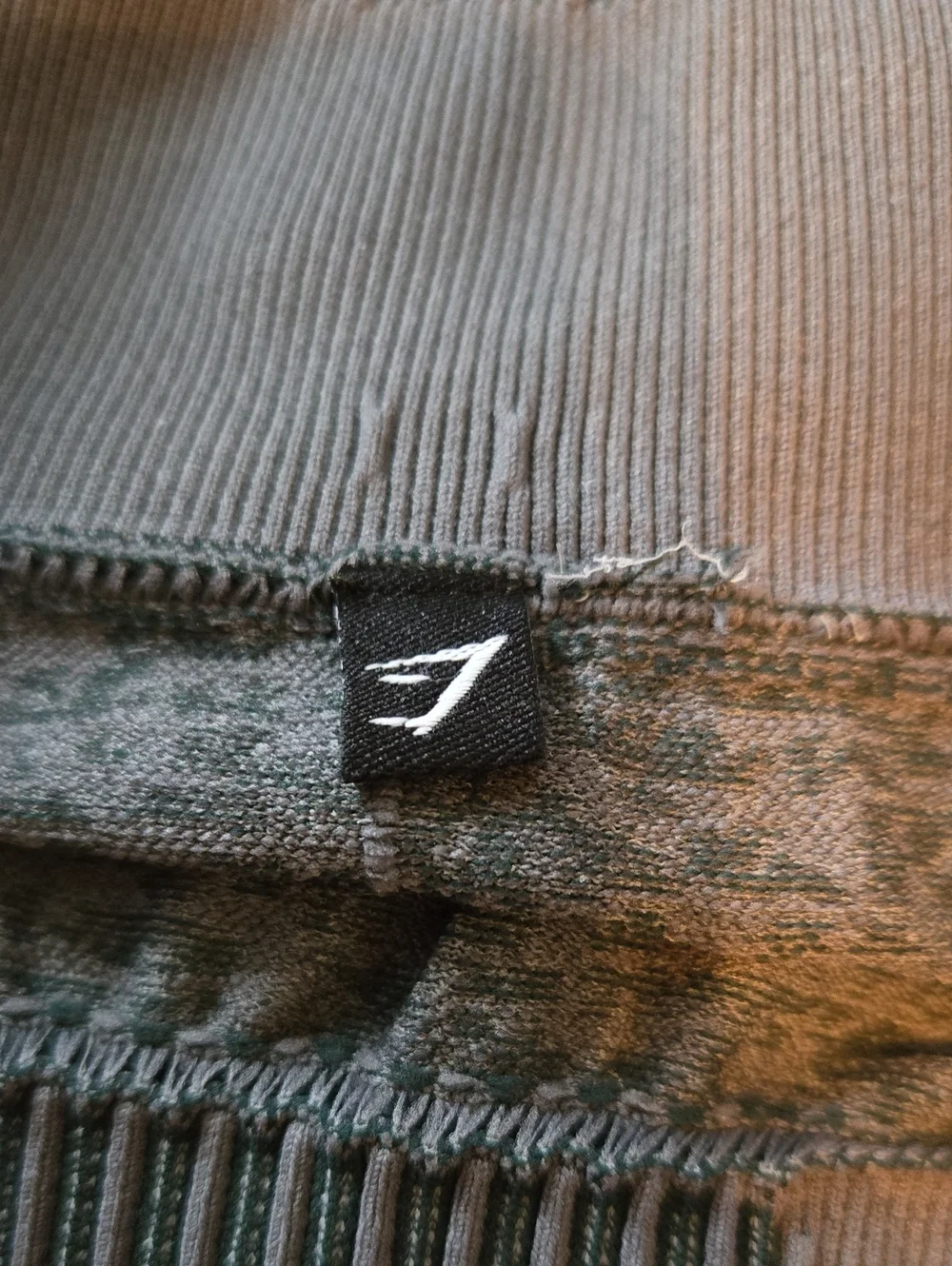 Gymshark *tag has
